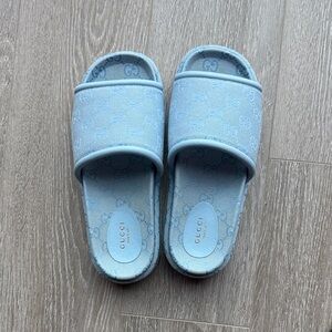 Gucci Clarice Platform Slides size 38